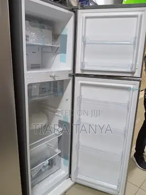 243 Litres Double Door No Frost Fridge, Silver- Rf/317