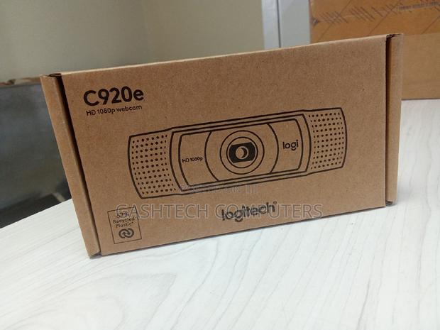 Logitech C920e HD Pro Webcam %! Logitech C920e HD Pro Webcam - main view