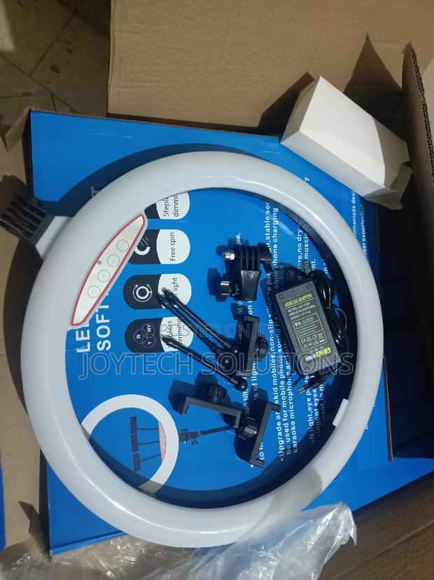 Soft Ring Full Light 18inch With Tripod Stand - main view