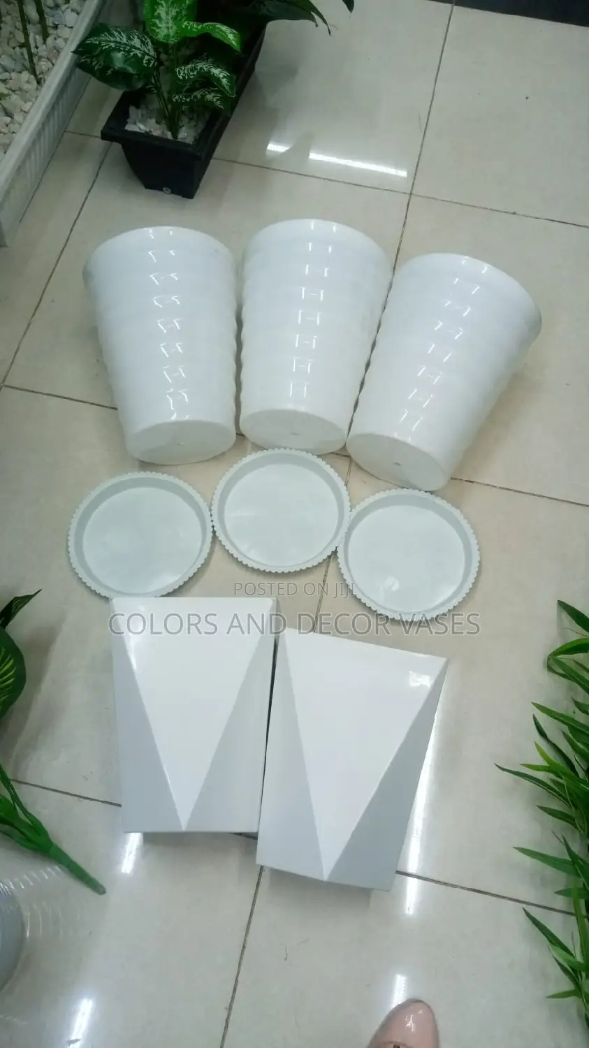 Plastic Vases Planters