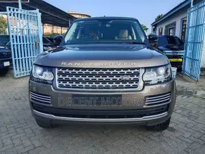 Land Rover Range Rover Vogue 2017 Gold