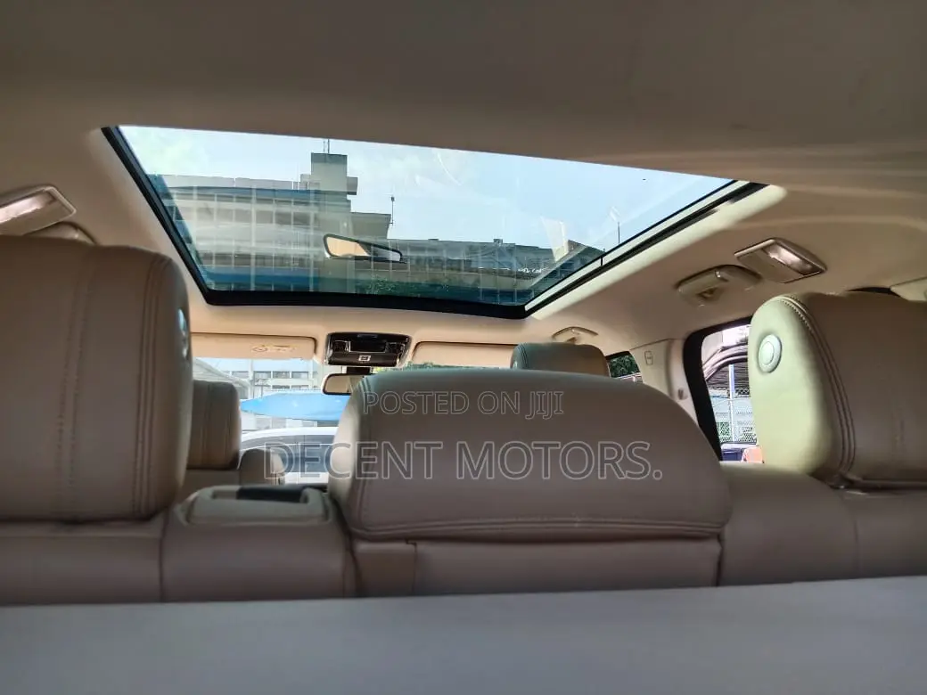 Land Rover Range Rover Vogue 2017 Gold