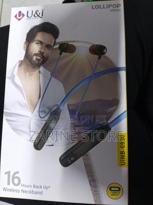 U I Earphones - thumbnail 2