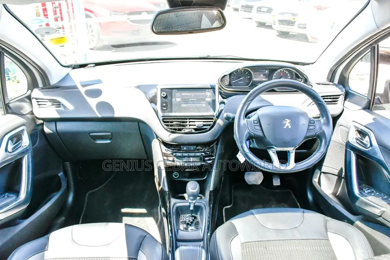Peugeot 2008 2018 Pearl