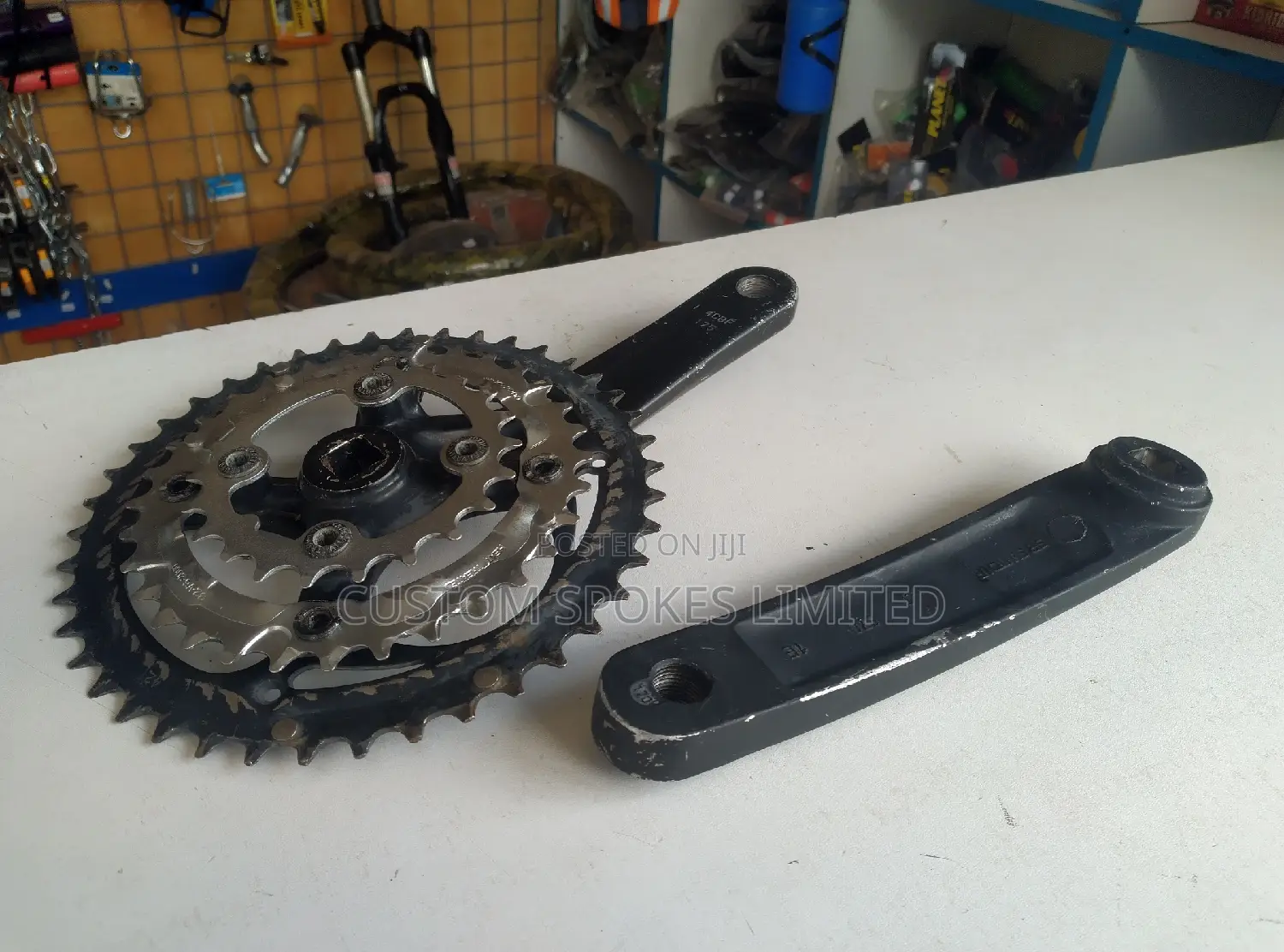 Ex UK Truvativ 3X Crankset 42-32-22