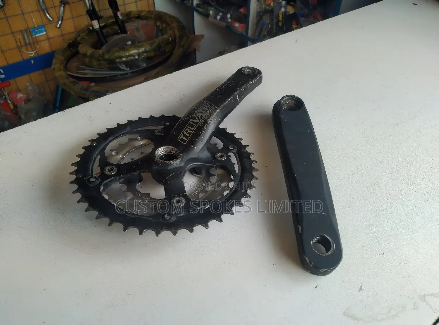 Ex UK Truvativ 3X Crankset 42-32-22