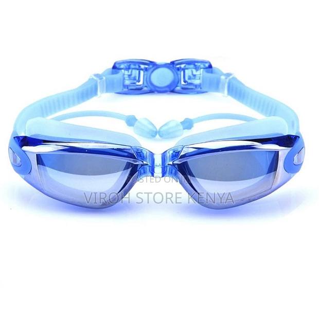 Swimming Goggles for Eye Protection - main view