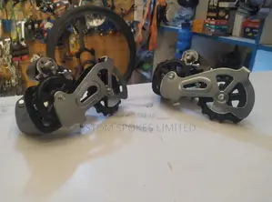 Brand New Shimano Altus 7/8 Speed Rear Derailleur