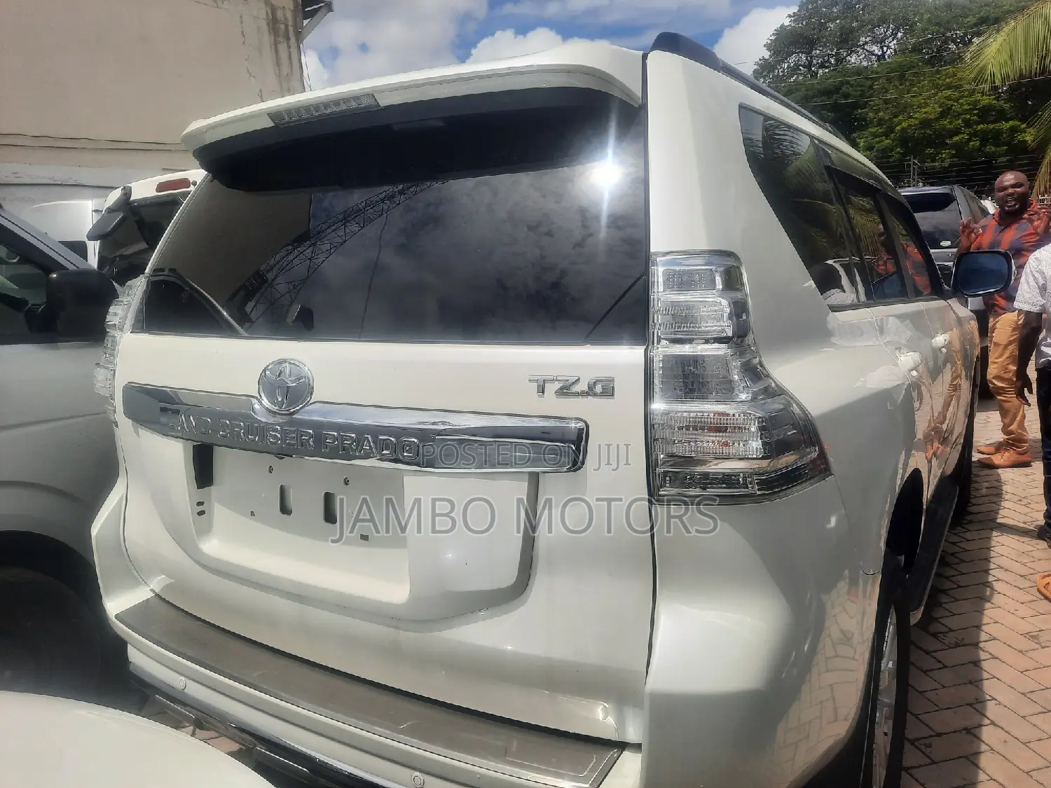 Toyota Land Cruiser Prado 2.7 2018 White