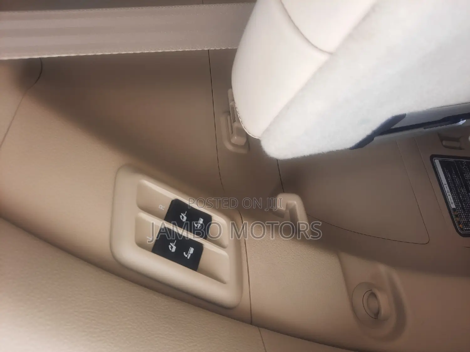 Toyota Land Cruiser Prado 2.7 2018 White