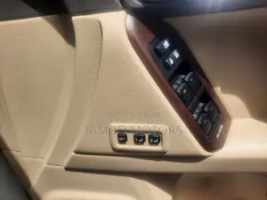 Toyota Land Cruiser Prado 2.7 2018 White