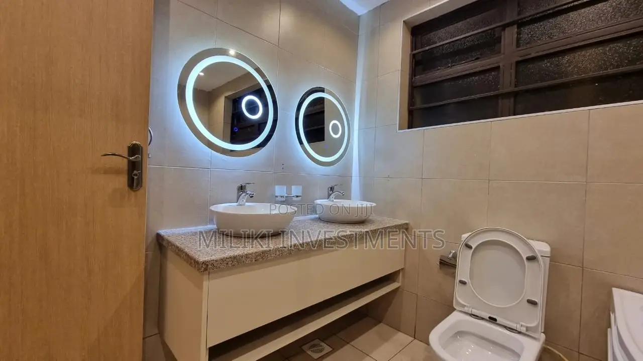 Furnished 5bdrm Maisonette in Membly, Membley Estate for sale
