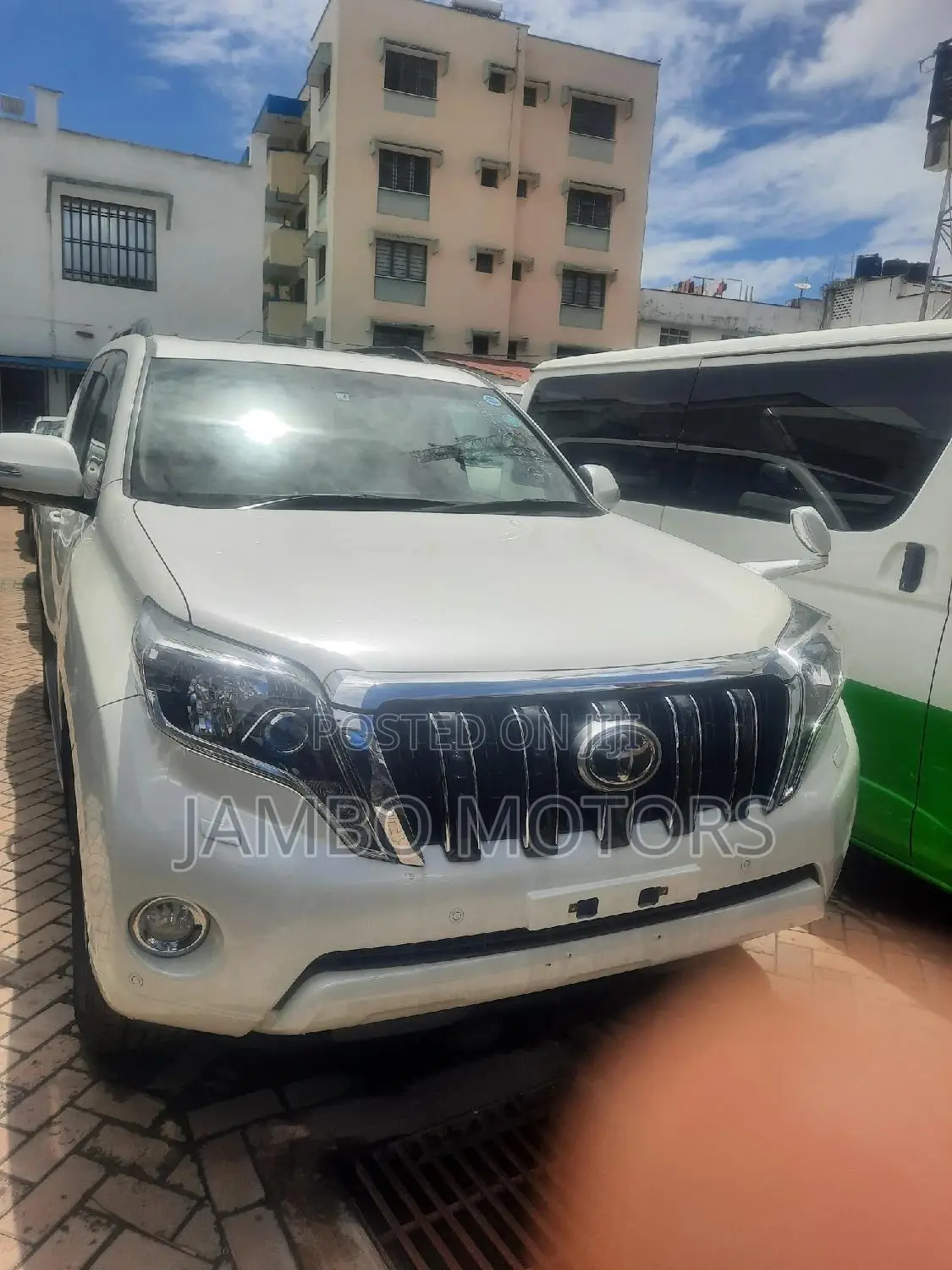 Toyota Land Cruiser Prado 2.7 2018 White