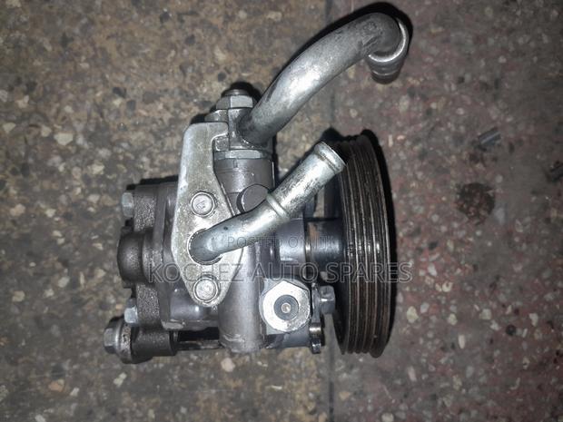 Power Steering Pump for Pajero 4d56 Engine
