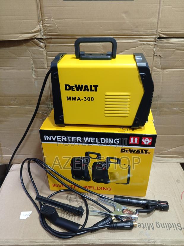300a Portable Dewalt Welding Machine - thumbnail 2