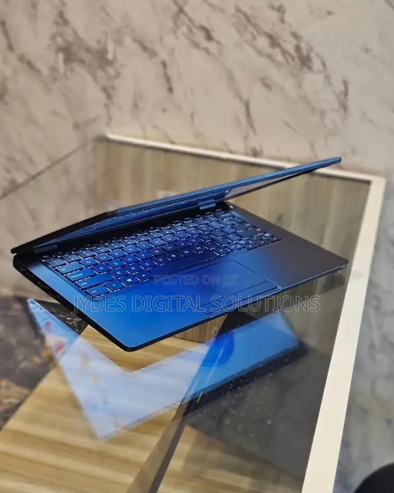 Laptop Dell Latitude 5300 16GB Intel Core i5 SSD 512GB