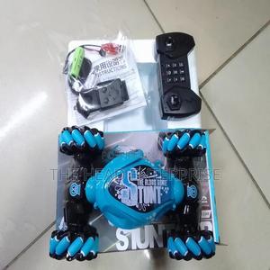 Kids Remote Control Stunt Car New Design Best Gift Available - thumbnail 2