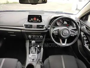 Mazda Axela 2018 Blue