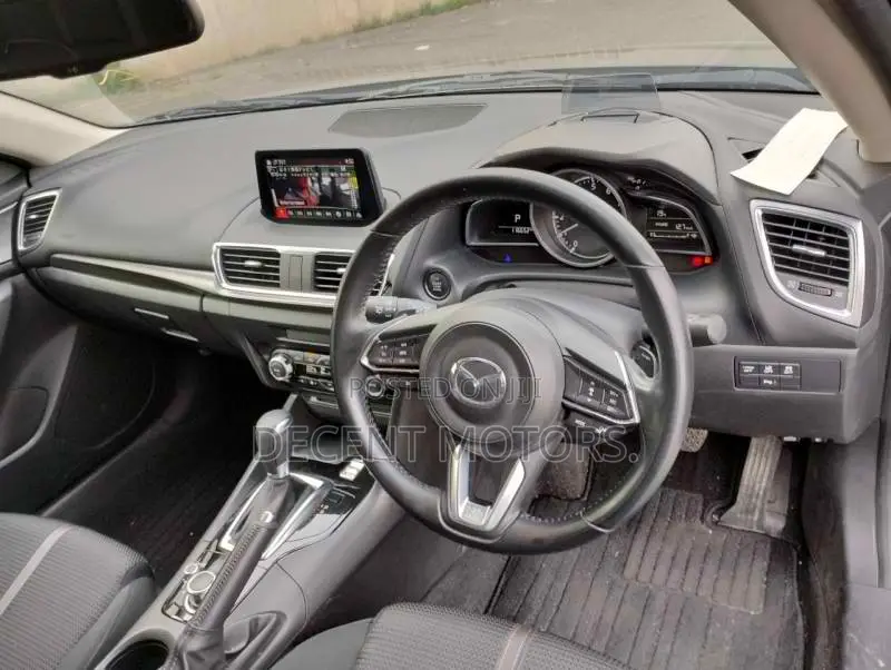 Mazda Axela 2018 Blue