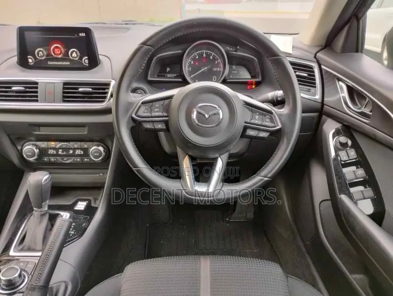 Mazda Axela 2018 Blue