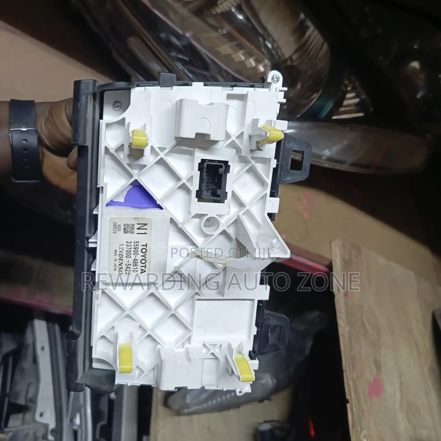Harrier 2015 Ac Control.