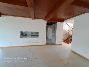 5bdrm Townhouse/Terrace in Kiambu Rd Plus Dsq for sale