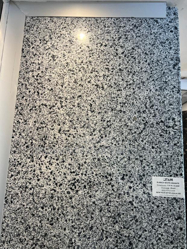 Bianco White Granite(4 Ft by 2 Ft)