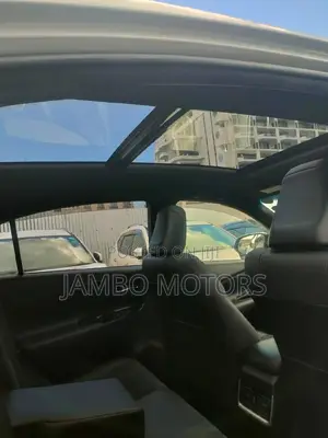 Toyota Harrier 2.0 Turbo 2017 White
