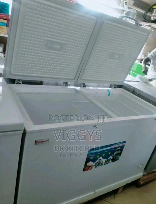 300 Litre Deep Freezer
