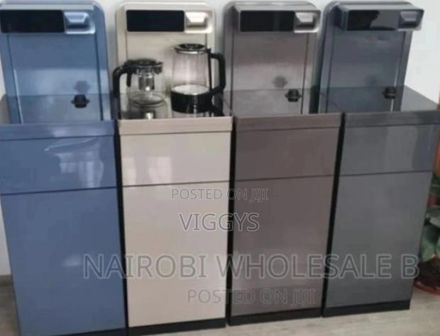 Bottom Load Water Dispenser