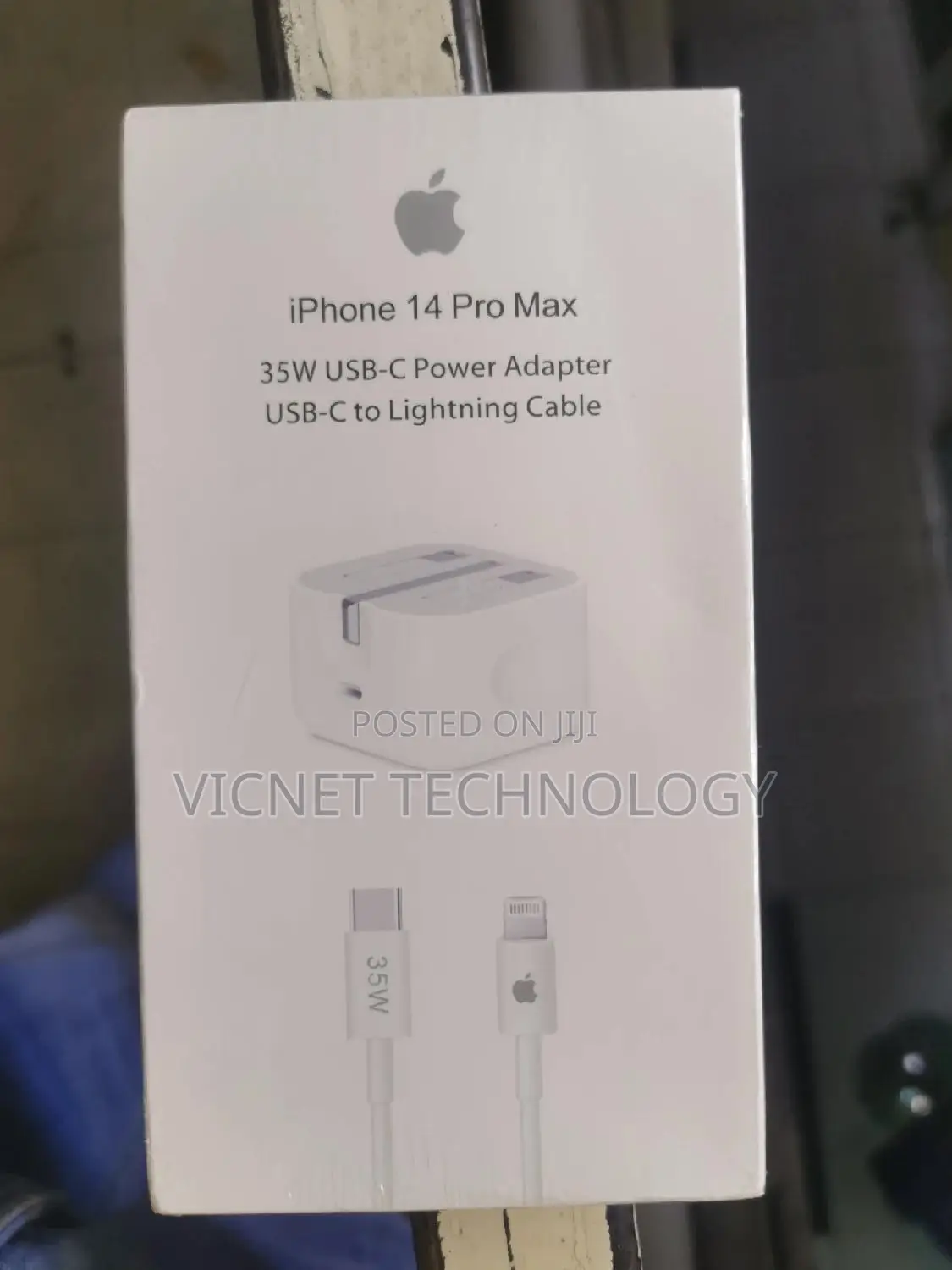 Fast Charge 35 Watts iPhone 14 and 15 Charger