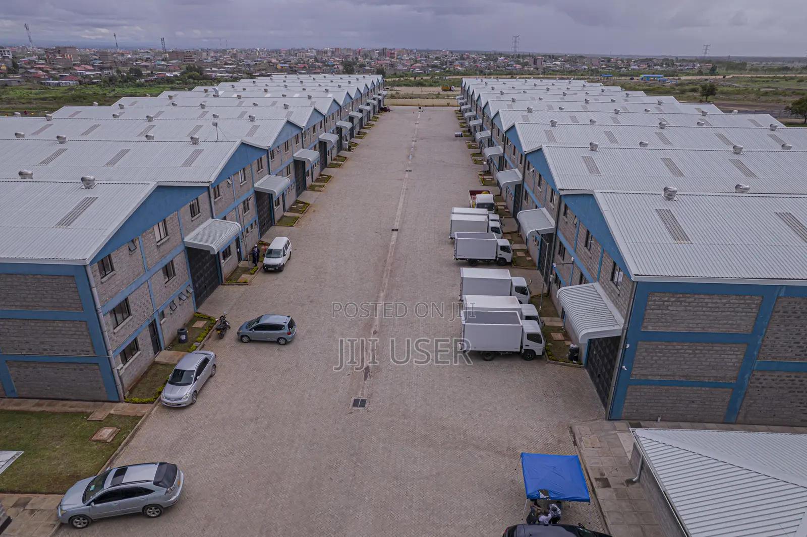 7,616 Sqft Warehouse For Sale/Rent