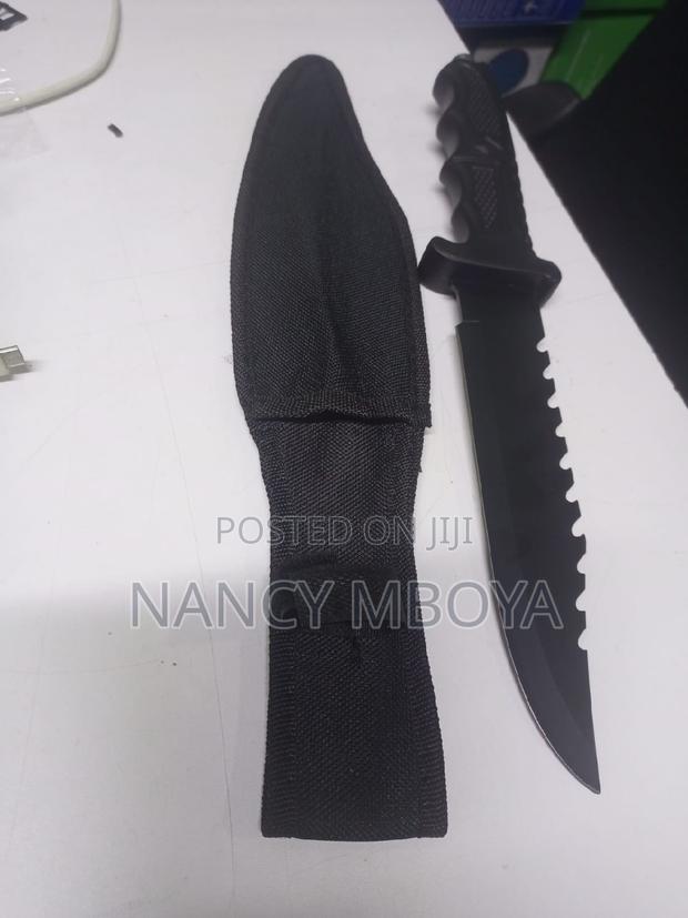 Multifunctional Camping Knife - thumbnail 4