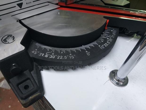 Makita Sliding Miter Saw - thumbnail 4