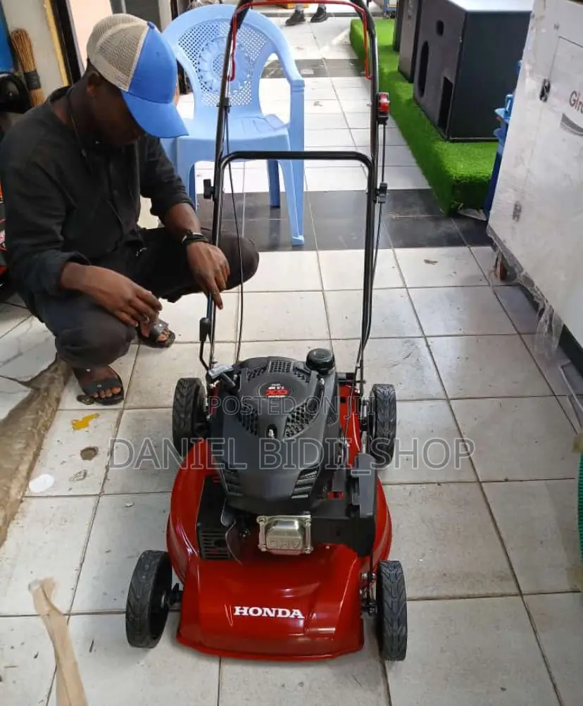 Honda Petrol Lawn Mower 8.5hp