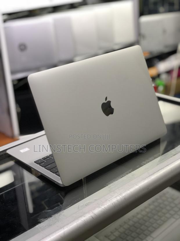Laptop Apple MacBook Air 2018 8GB Intel Core I5 SSD 512GB