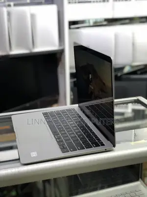 Laptop Apple MacBook Air 2018 8GB Intel Core I5 SSD 512GB