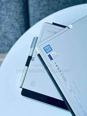 Laptop HP Elite X2 1012 G2 8GB Intel Core I5 SSD 256GB