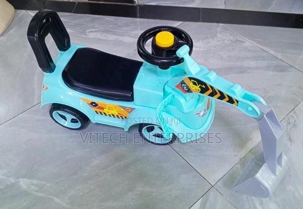 Car With Parent Push Handle - main view