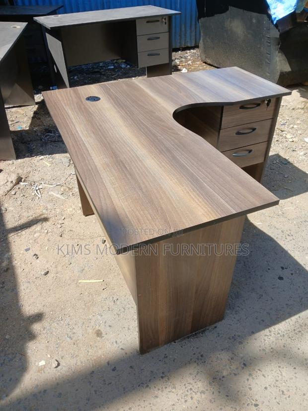 L Shaped Office Desk 4×4 Feet American Walnut. - main view