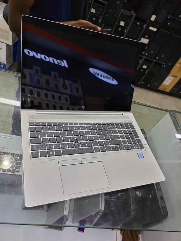 Laptop HP EliteBook 850 G5 16GB Intel Core I7 SSD 512GB