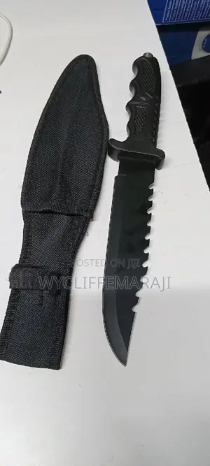 Black Fimbo Camping Knife