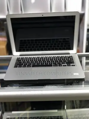 Laptop Apple MacBook Air 2017 8GB Intel Core I5 SSD 256GB