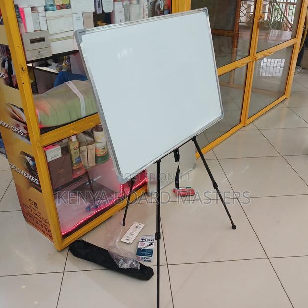 White Boards✓White Boards on Tripod Stand , White Boards.