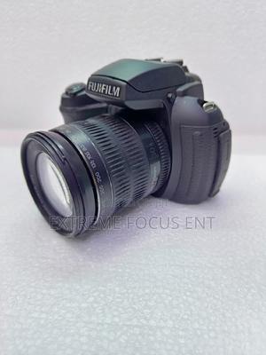 Fujifilm Sharp Zoom Camera - main view
