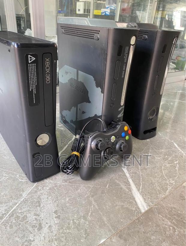 Xbox 360, Chipped 13 Games - thumbnail 2