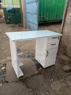 Manicure Table With Glass Top, White 