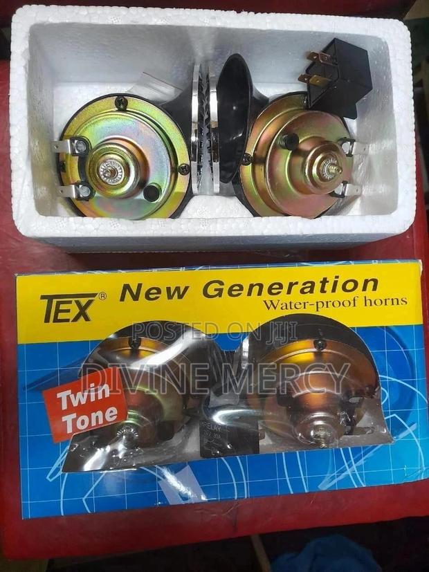 New Generation Twin Tone Horn for Both 12v and 24v.