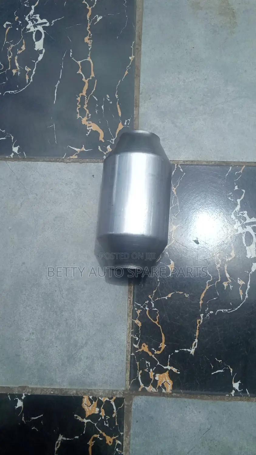 Toyota Hilux Vigo 4 Wd Mufler ( Catalytic Converter)