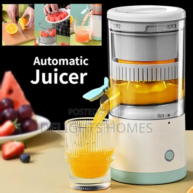 Portable Automatic Electric Citrus Juicer/Squeezer - thumbnail 2